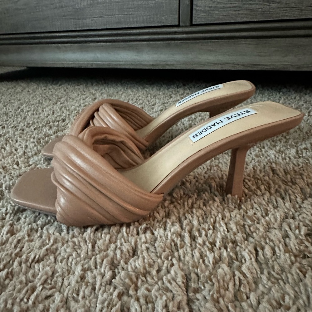 Steve Madden heeled sandals